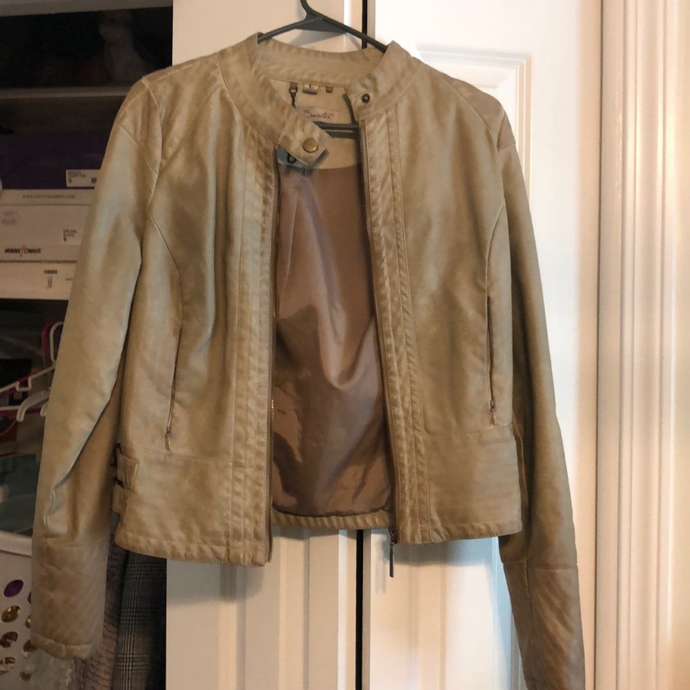 Perfect Condition Beige Leather Jacket - image 1